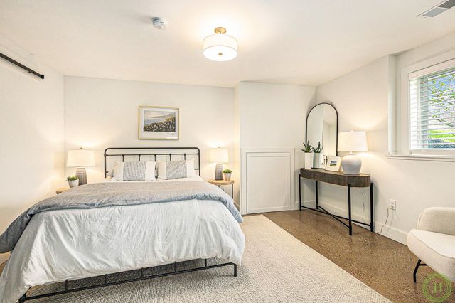 2377 Lake Birch Court Ne, Grand Rapids Twp, MI 49525