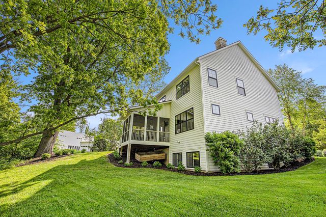 2377 Lake Birch Court Ne, Grand Rapids Twp, MI 49525