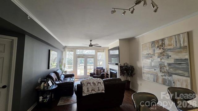 405 W 7th Street, Charlotte, NC 28202