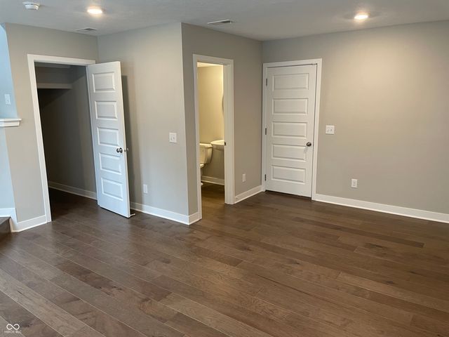 11573 Fulham Street, Carmel, IN 46032