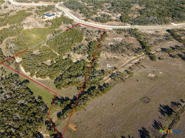 642 Windmill Ridge Drive, Blanco, TX 78606