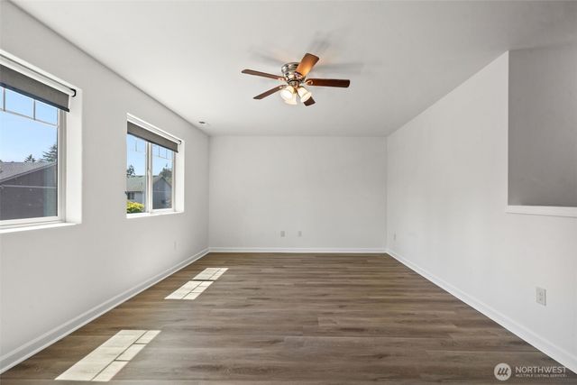 220 NE Tronson Circle, Bremerton, WA 98311