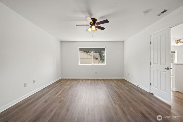 220 NE Tronson Circle, Bremerton, WA 98311