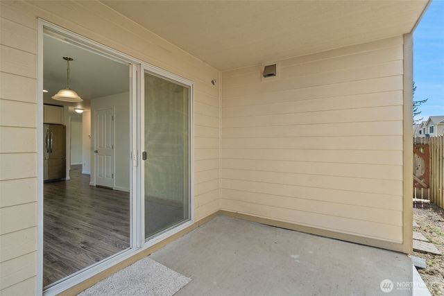 220 NE Tronson Circle, Bremerton, WA 98311