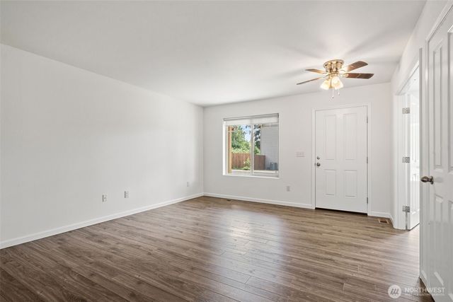 220 NE Tronson Circle, Bremerton, WA 98311