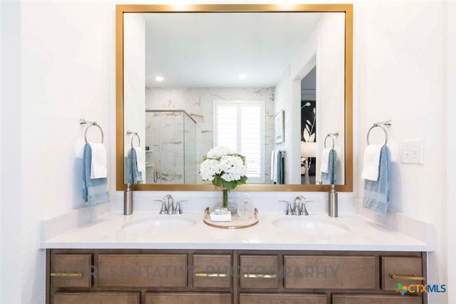 8704 Peristyle Drive, Austin, TX 78744