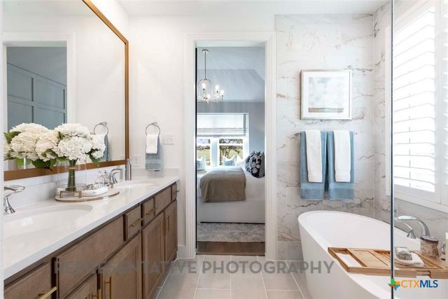 8704 Peristyle Drive, Austin, TX 78744