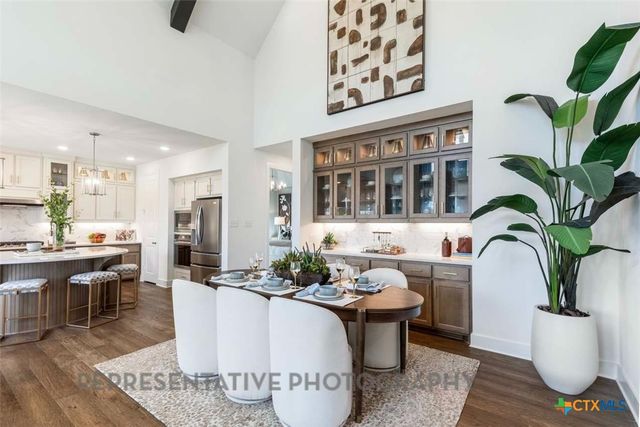 8704 Peristyle Drive, Austin, TX 78744