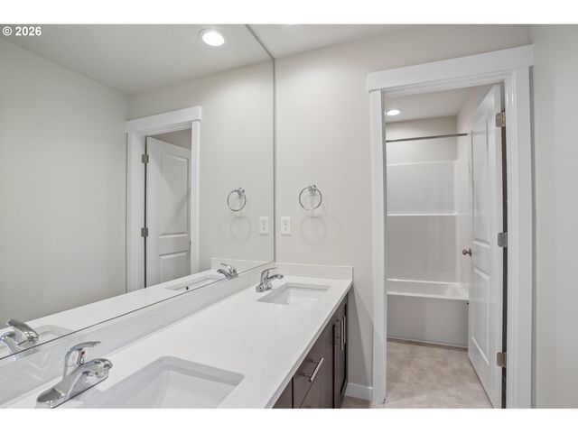 2131 Statesman Dr Lot 77, Woodland, WA 98674