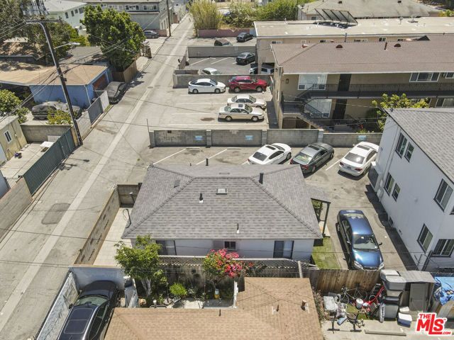 1937 17th Street, Santa Monica, CA 90404