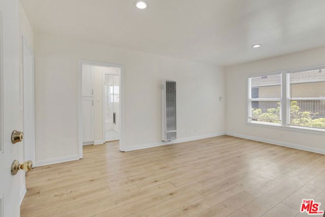 1937 17th Street, Santa Monica, CA 90404