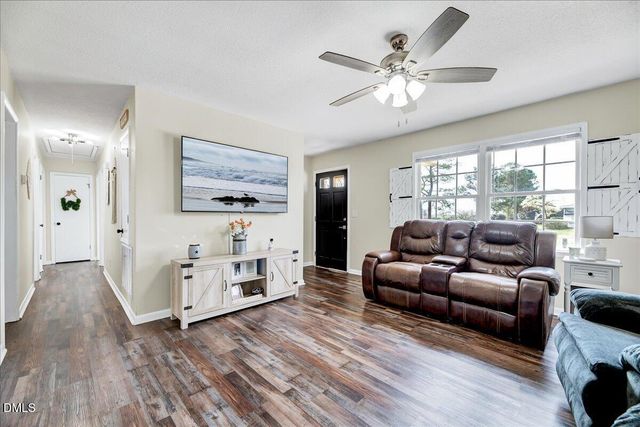 1343 NC Hwy 27 W, Benson, NC 27504