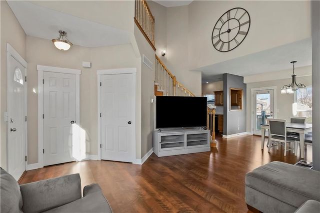 21270 W 227th Street, Spring Hill, KS 66083