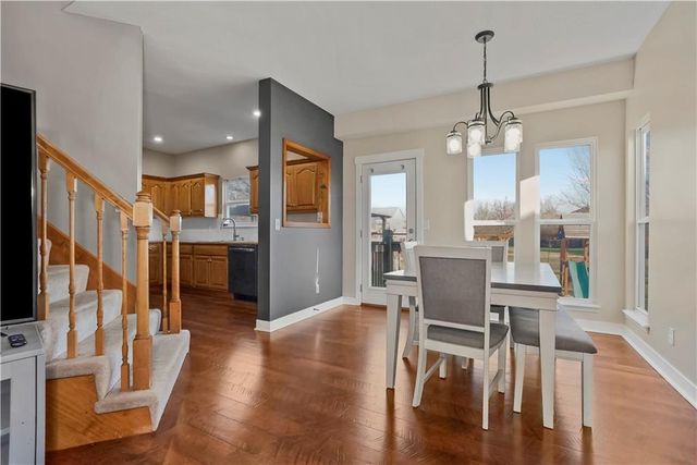 21270 W 227th Street, Spring Hill, KS 66083