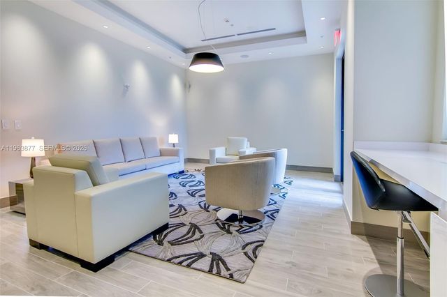 999 SW 1st Ave 2303, Miami, FL 33130