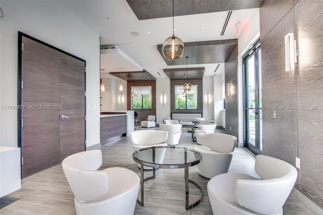 999 SW 1st Ave 2303, Miami, FL 33130