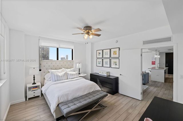 999 SW 1st Ave 2303, Miami, FL 33130