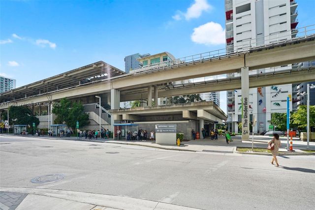 999 SW 1st Ave 2303, Miami, FL 33130