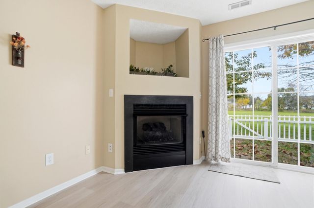 6830 Axtel Drive, 23C, Canal Winchester, OH 43110