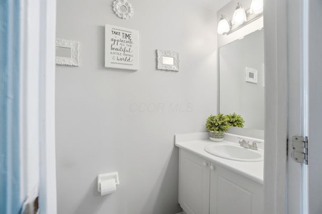 6830 Axtel Drive, 23C, Canal Winchester, OH 43110