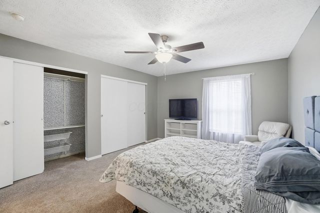 6830 Axtel Drive, 23C, Canal Winchester, OH 43110