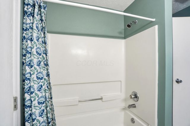 6830 Axtel Drive, 23C, Canal Winchester, OH 43110