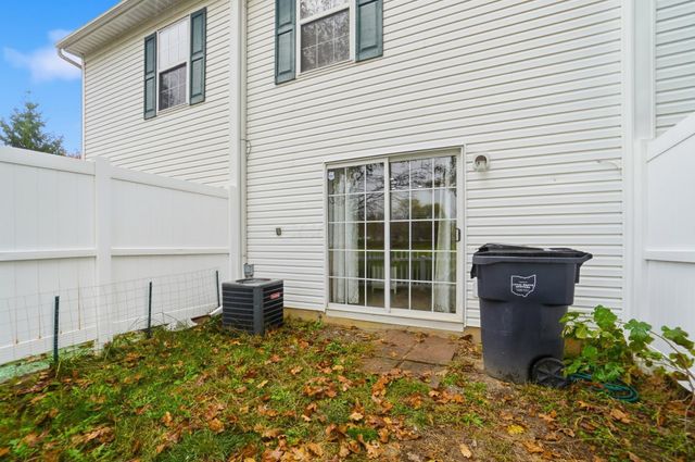 6830 Axtel Drive, 23C, Canal Winchester, OH 43110