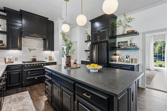 23390 Hunters Trail, Edmond, OK 73025