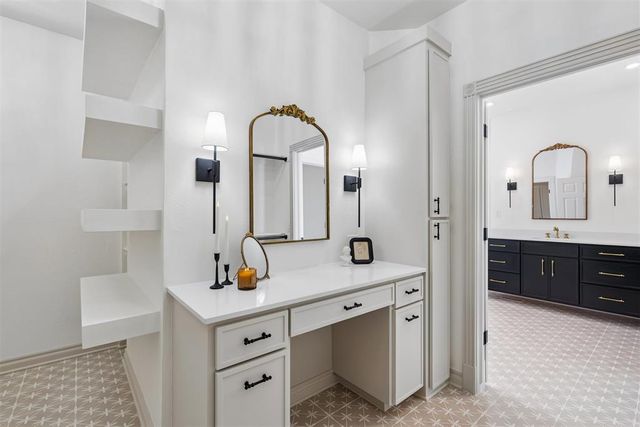 23390 Hunters Trail, Edmond, OK 73025