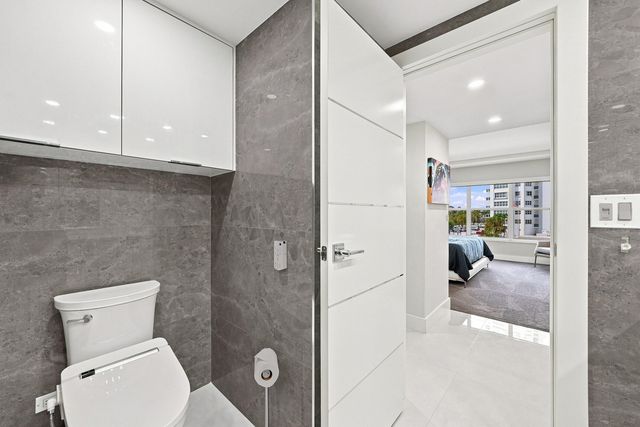 3550 GALT OCEAN Drive 309, Fort Lauderdale, FL 33308