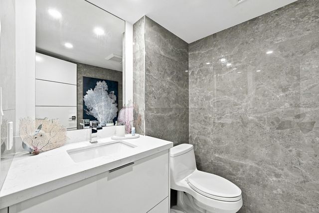 3550 GALT OCEAN Drive 309, Fort Lauderdale, FL 33308