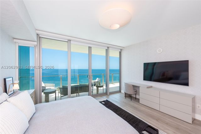 360 Ocean Dr 904S, Key Biscayne, FL 33149