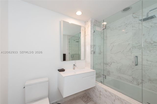 360 Ocean Dr 904S, Key Biscayne, FL 33149