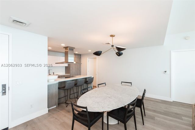 360 Ocean Dr 904S, Key Biscayne, FL 33149