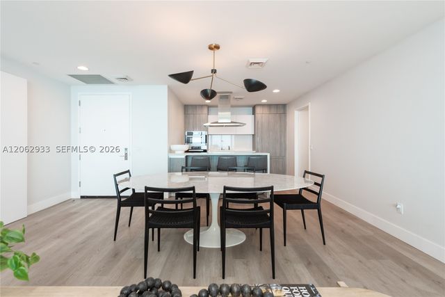 360 Ocean Dr 904S, Key Biscayne, FL 33149