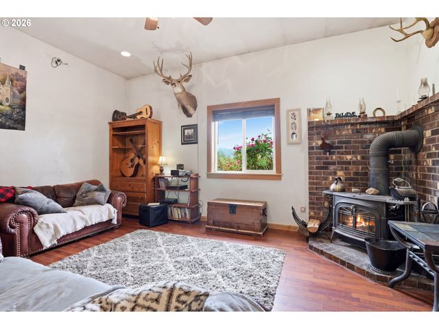23009 Ne DOLE VALLEY Rd, Yacolt, WA 98675