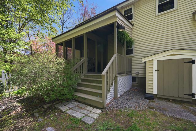 84 Woodridge Road, Hampstead, NH 03826