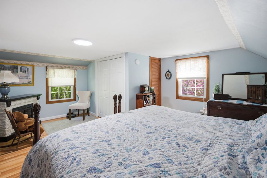 Image 28 of property listing at 84 Woodridge Road, Hampstead, NH 03826
