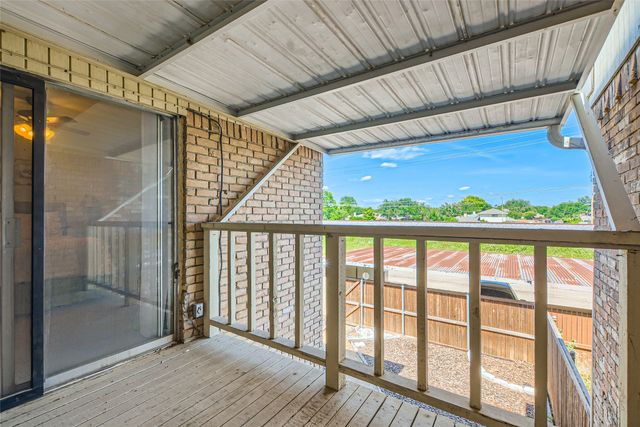 511 Towne House Lane, Richardson, TX 75081