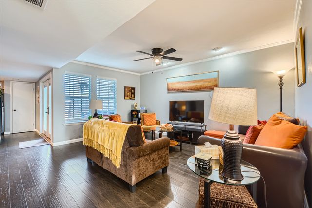 511 Towne House Lane, Richardson, TX 75081