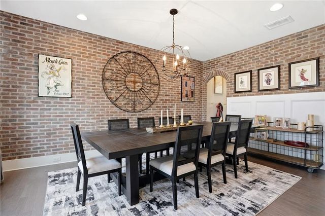 300 Aurora Avenue, Woodstock, GA 30188