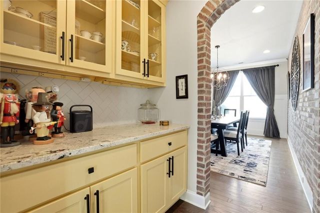 300 Aurora Avenue, Woodstock, GA 30188