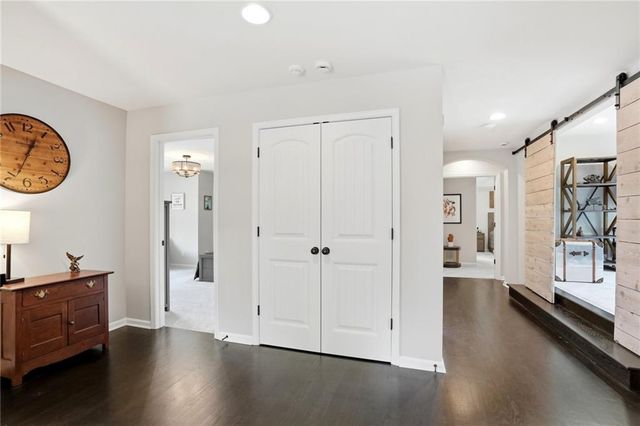 300 Aurora Avenue, Woodstock, GA 30188