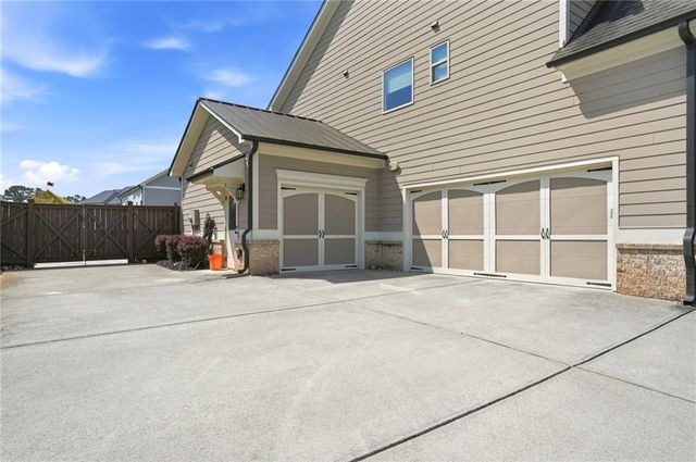 300 Aurora Avenue, Woodstock, GA 30188