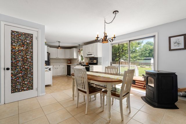 84 Alvord Street, South Hadley, MA 01075