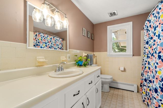 84 Alvord Street, South Hadley, MA 01075
