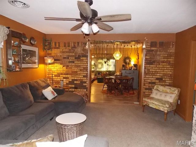 2025 Wasson Drive, Poplar Bluff, MO 63901