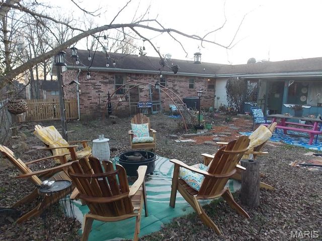 2025 Wasson Drive, Poplar Bluff, MO 63901