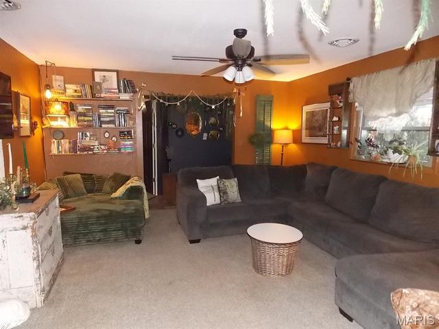 2025 Wasson Drive, Poplar Bluff, MO 63901