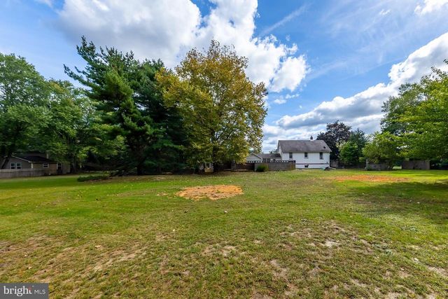 399 FRIES MILL RD, Franklinville, NJ 08322